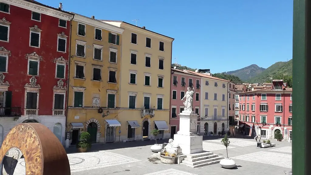 Alberica10 Bed & Breakfast Carrara