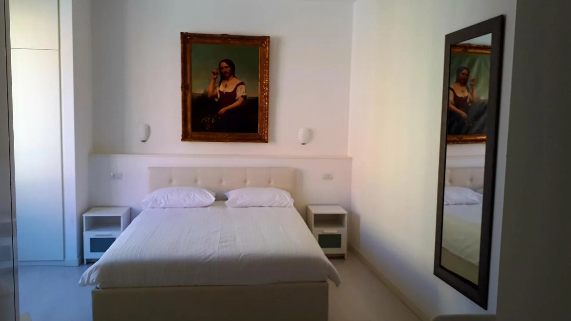 Alberica10 Bed & Breakfast Carrara
